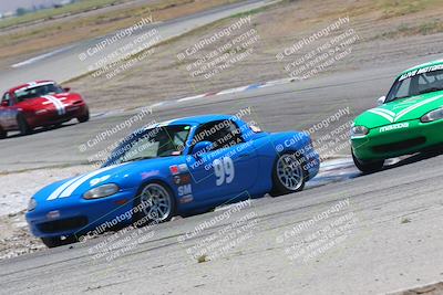 media/May-01-2022-CalClub SCCA (Sun) [[03a481c204]]/Group 5/Race (Offramp)/